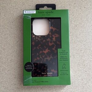 kate spade Brown Tortoise iPhone 6.1 Pro Case